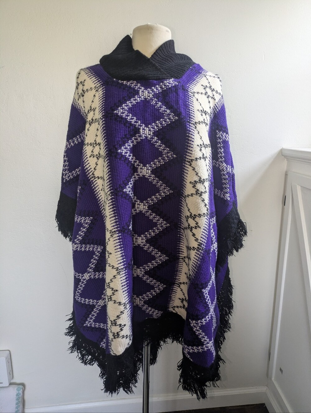 Women's Knit Poncho